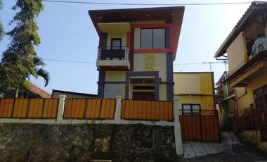 Rumah Mewah 2 Lantai Pusat Kota Sukabumi Arsitek Maswindo