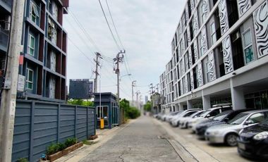 ขายคอนโดมิเนียม เดคโค แอท แบริ่ง (DECO @Bearing) บางนา กรุงเทพมหานคร