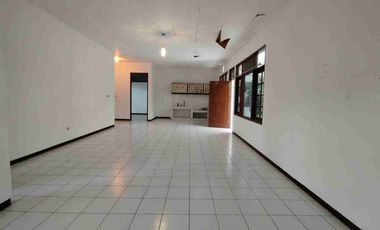 Villa Murah di Villa Indo Alam Puncak Cipanas