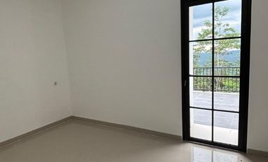 CLUSTER MEWAH MURAH VIEW PEGUNUNGAN BISA KPR