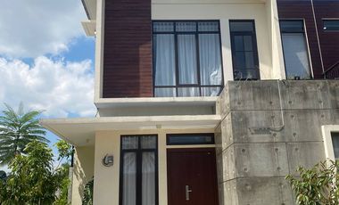 Rumah Pusat Kota Sukabumi dekat Setukpa Polri Minimalis Modern 2 Lantai