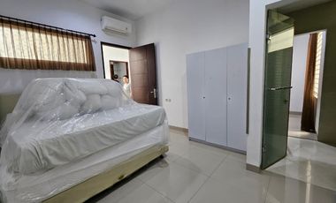 Disewakan Rumah di Manyar Permai PIK