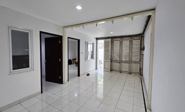 Disewakan Rumah di Manyar Permai PIK