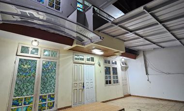 Disewakan Rumah 2 Lantai Bagus di Pulomas Timur, Jakarta Timur