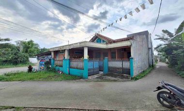 Rumah Strategis Pinggir Jalan Raya Cocok Untuk Usaha Atau jadi Komersial