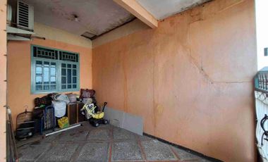 Rumah Strategis Pinggir Jalan Raya Cocok Untuk Usaha Atau jadi Komersial