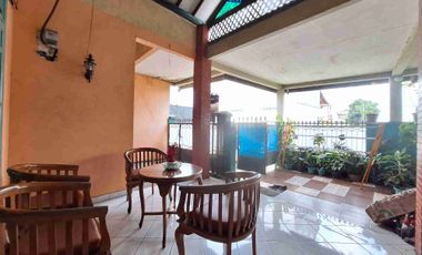 Rumah Strategis Pinggir Jalan Raya Cocok Untuk Usaha Atau jadi Komersial