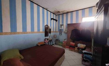 Rumah Strategis Pinggir Jalan Raya Cocok Untuk Usaha Atau jadi Komersial