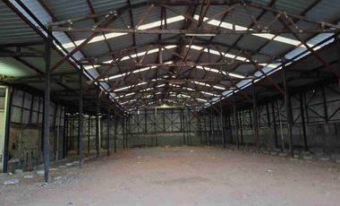 Gudang Luas Strategis Di Pinggir Jalan Bekasi Utara