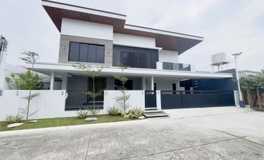 Modern Spacious Semi Furnished House and Lot for Sale in BF Homes Parañaque