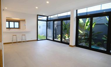 Modern Spacious Semi Furnished House and Lot for Sale in BF Homes Parañaque