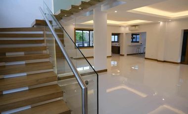 Modern Spacious Semi Furnished House and Lot for Sale in BF Homes Parañaque