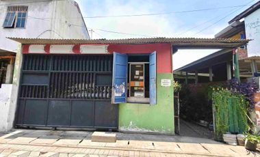 Jual Cepat Hitung Tanah Rumah 2 Lantai Nol Jl. Ry Manyar Kertoarjo Surabaya