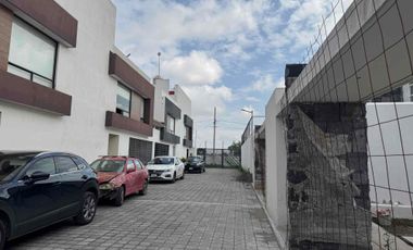 Casa en renta, 4 recámaras en prolongación 3 sur,  Priv  19 ote en San Andrés, Cholula, Puebla.