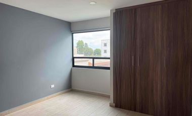 Casa en renta, 4 recámaras en prolongación 3 sur,  Priv  19 ote en San Andrés, Cholula, Puebla.