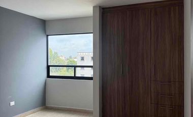 Casa en renta, 4 recámaras en prolongación 3 sur,  Priv  19 ote en San Andrés, Cholula, Puebla.