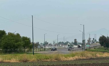 TERRENO EN RENTA 3761M2 TOTALMENTE PLANO Y CON MALLA
