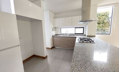 Casa moderna en zona exclusiva Residencial Campestre de Cajica