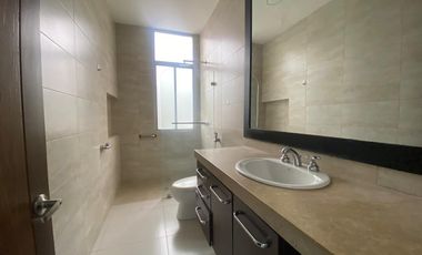 EN ALQUILER DEPARTAMENTO MODERNO EN LOS CEIBOS GUAYAQUIL