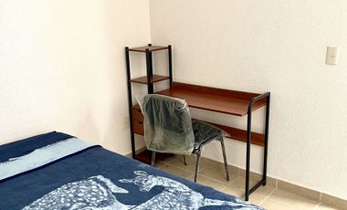 RENTA DE BONITA CASA AMUEBLADA EN HACIENDA VIÑEDOS