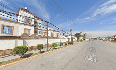 Casa en Venta en Los Reyes, Tultitlán de Mariano Escobedo, México.