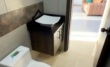 MODERNA CASA DE VENTA, Sector Norte Paute C1532