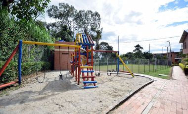 Venta de Casa en La Mesa, Cundinamarca, ALTAVISTA