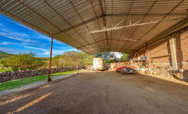 HERMOSO RANCHO EL AGUACERO EN VENTA; ETZATLÁN, JALISCO. MÉXICO.