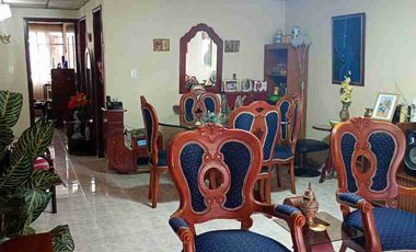 Se vende casa en alta suiza, Manizales, con renta y garaje