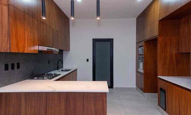Hermosa Residencia en Venta