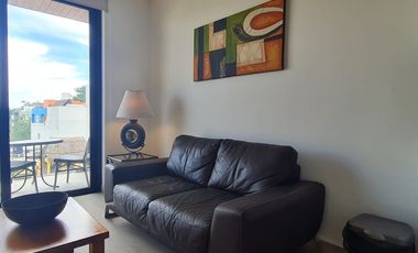 A media cuadra de la 5ta y caminando a la playa