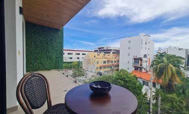 A media cuadra de la 5ta y caminando a la playa