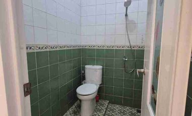 DISEWAKAN RUMAH DELATINOS BSD RAPI MINIMUM 2 TAHUN