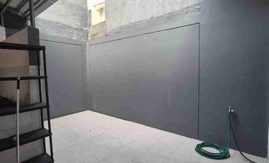 DISEWAKAN RUMAH DELATINOS BSD RAPI MINIMUM 2 TAHUN