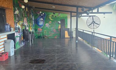 Se Vende Centro de Esparcimiento y Casa Habitable en Morales, con 1,538 m² de Terreno.