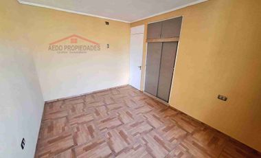 Se Vende Amplia Linda y Funcional casa de un piso, Poblacion Los Paltos, comuna de Quillota, Region Valparaiso.