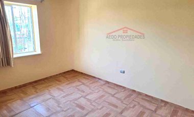 Se Vende Amplia Linda y Funcional casa de un piso, Poblacion Los Paltos, comuna de Quillota, Region Valparaiso.
