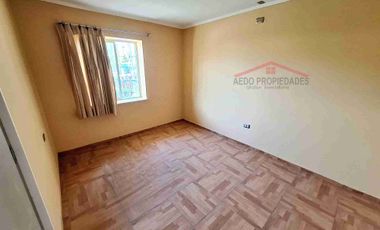 Se Vende Amplia Linda y Funcional casa de un piso, Poblacion Los Paltos, comuna de Quillota, Region Valparaiso.