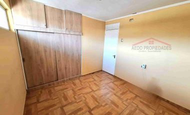 Se Vende Amplia Linda y Funcional casa de un piso, Poblacion Los Paltos, comuna de Quillota, Region Valparaiso.