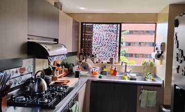 AMPLIO APARTAMENTO EN VENTA PATIO BONITO EL POBLADO