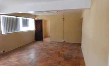 Vende departamento segundo piso calle  Pelantaro esquina calle Freire Concepcion