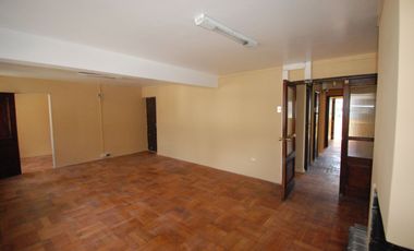 Vende departamento segundo piso calle  Pelantaro esquina calle Freire Concepcion