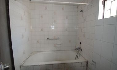 Vende departamento segundo piso calle  Pelantaro esquina calle Freire Concepcion