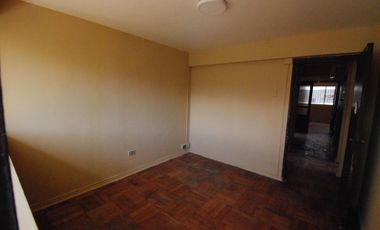 Vende departamento segundo piso calle  Pelantaro esquina calle Freire Concepcion