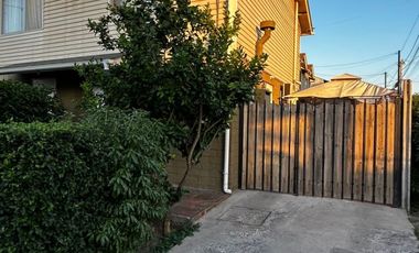 CASA ESQUINA CONDOMINIO VISTA PARQUE 3