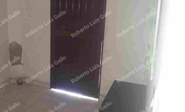 Vendo propiedad de 2 nivel con aire para proyecto en prado centro