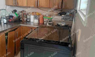 Vendo propiedad de 2 nivel con aire para proyecto en prado centro