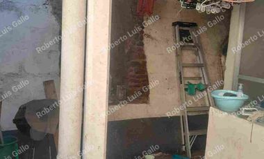 Vendo propiedad de 2 nivel con aire para proyecto en prado centro