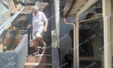 Vendo propiedad de 2 nivel con aire para proyecto en prado centro