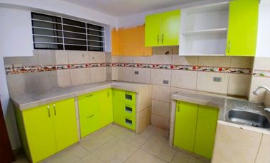 🏡 AMPLIO DEPARTAMENTO EN SEGUNDO PISO – URB. SALAMANCA, ATE 🏡